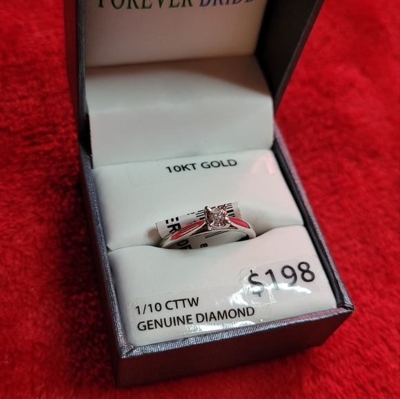 10K GOLD RING NEW - Picture 2 of 8